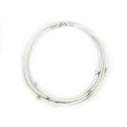 Le fil de bracelet Accord de quatre Laiteuse